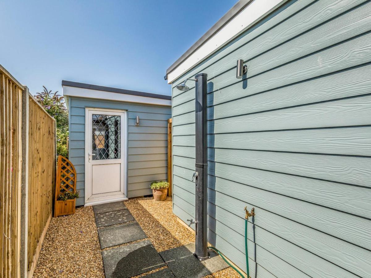 Pass The Keys Charming A Stones Throw From The Apartamento Chichester