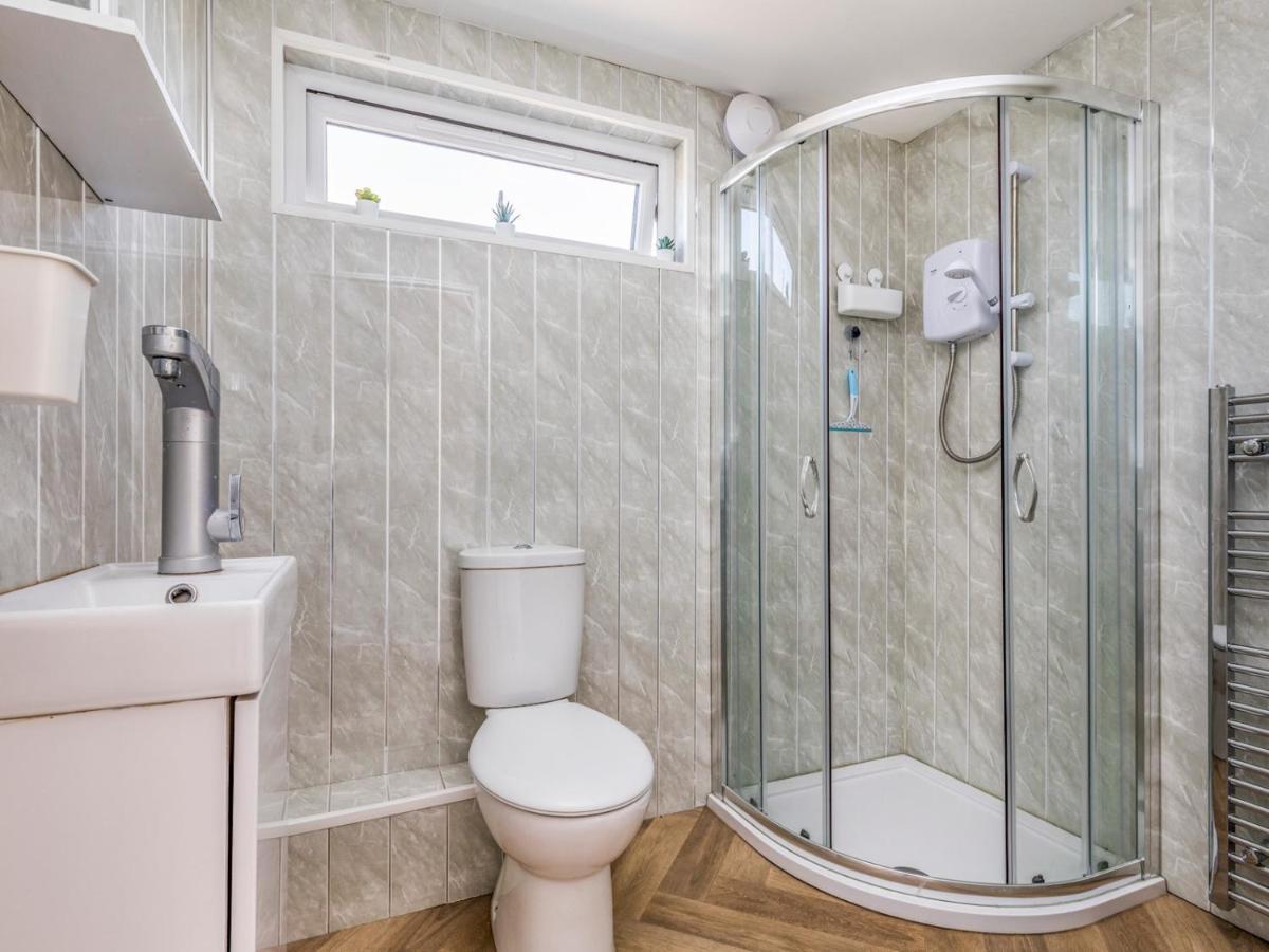 Pass The Keys Charming A Stones Throw From The Apartamento Chichester